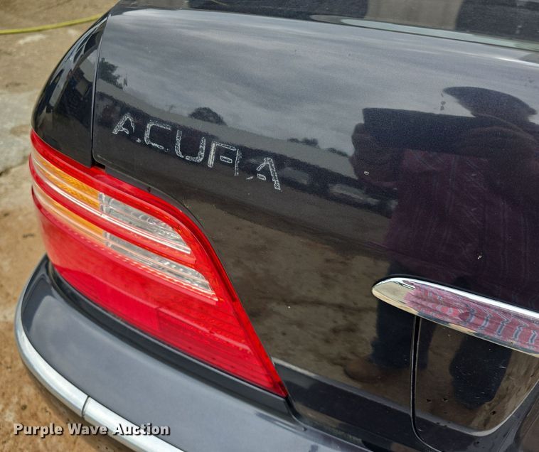 image for item DQ4379 2002 Acura RL 