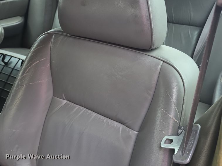 image for item DQ4379 2002 Acura RL 