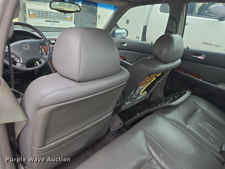 image for item DQ4379 2002 Acura RL 