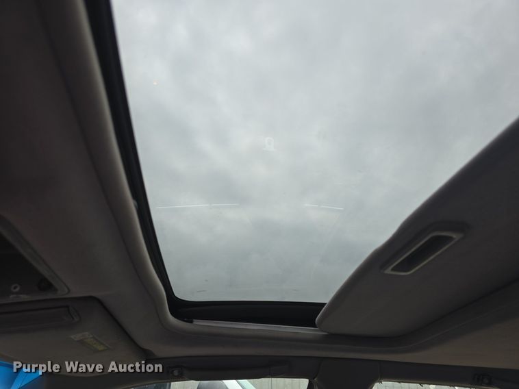 image for item DQ4379 2002 Acura RL 