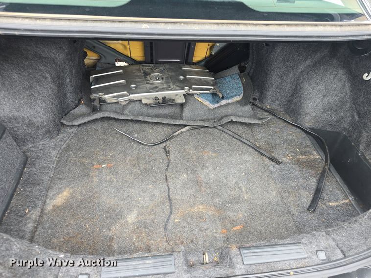 image for item DQ4379 2002 Acura RL 