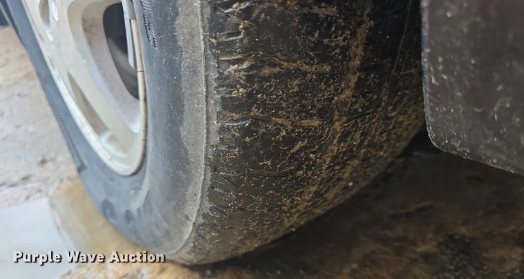 image for item DQ4379 2002 Acura RL 