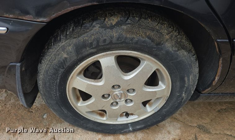 image for item DQ4379 2002 Acura RL 