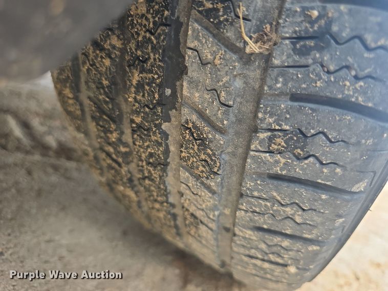 image for item DQ4379 2002 Acura RL 