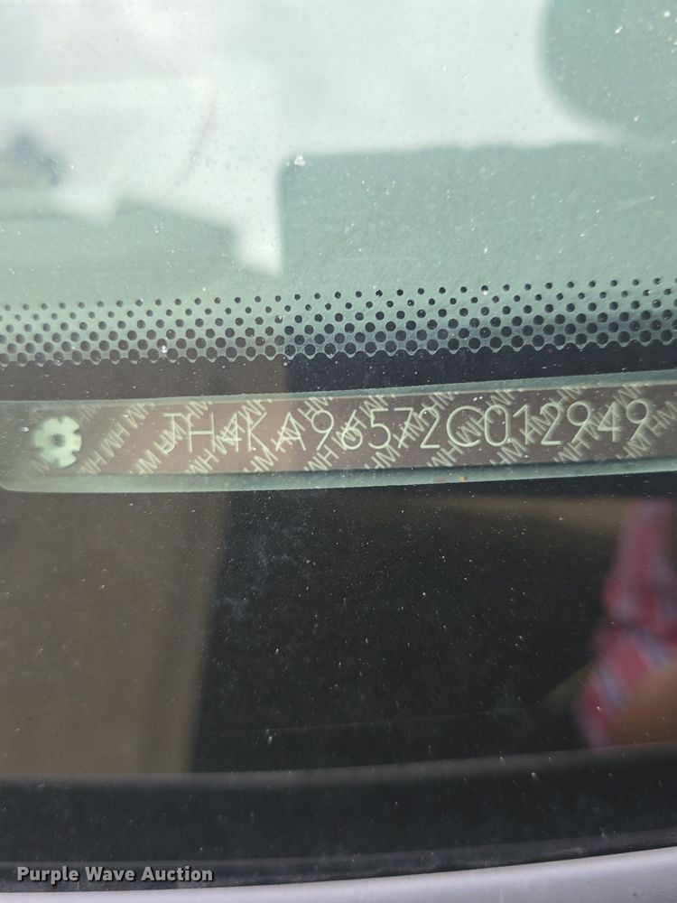 image for item DQ4379 2002 Acura RL 