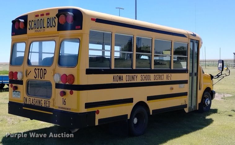 image for item DQ6123 2009 Bluebird school bus