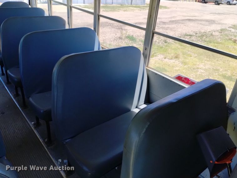 image for item DQ6123 2009 Bluebird school bus