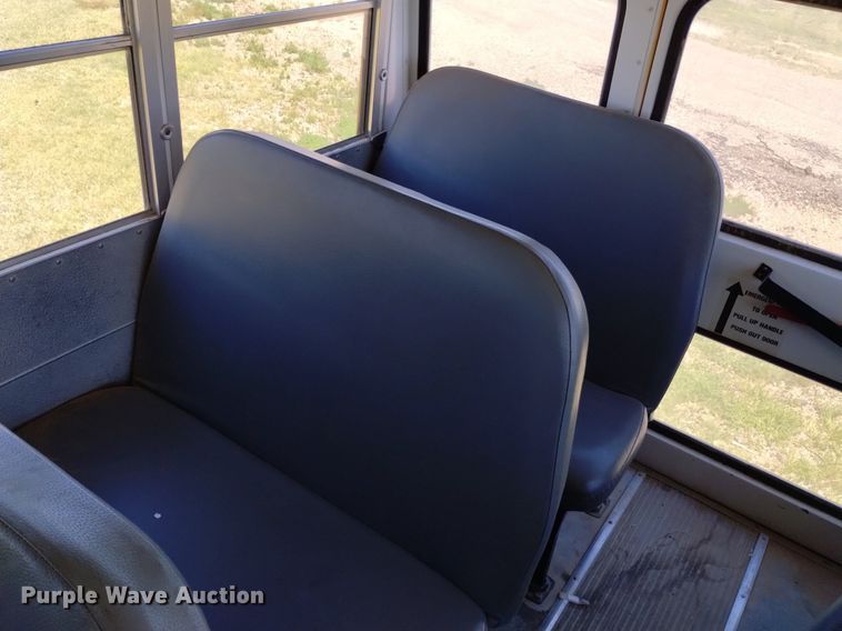 image for item DQ6123 2009 Bluebird school bus