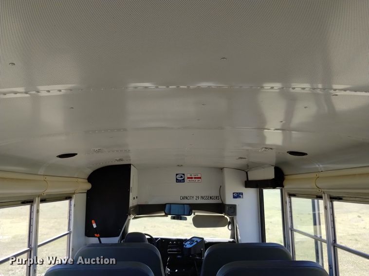 image for item DQ6123 2009 Bluebird school bus