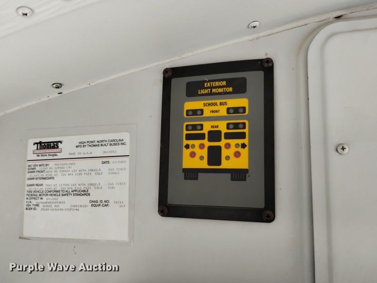 image for item DQ6124 2003 Freightliner  FS65 school bus