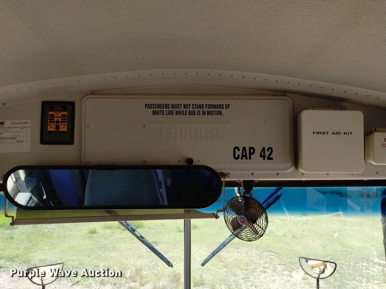 image for item DQ6124 2003 Freightliner  FS65 school bus