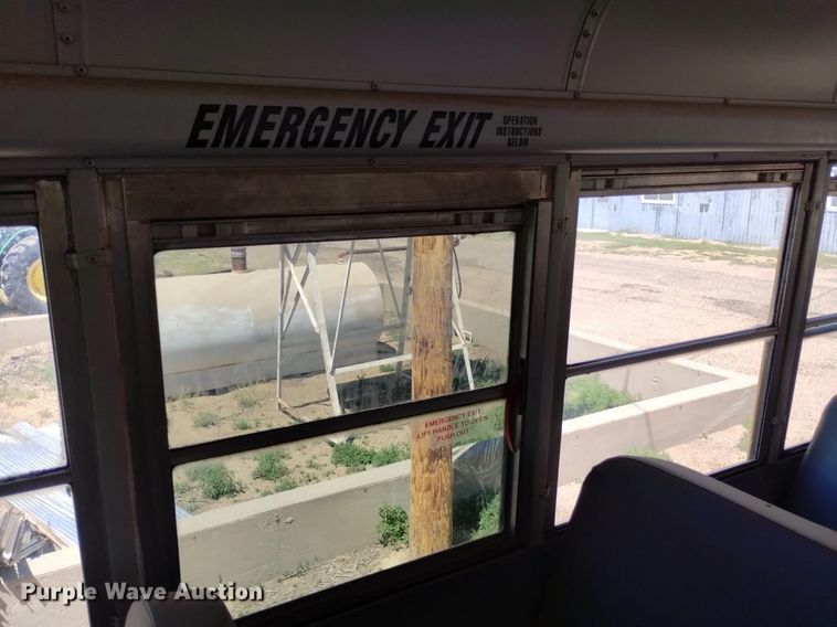 image for item DQ6124 2003 Freightliner  FS65 school bus