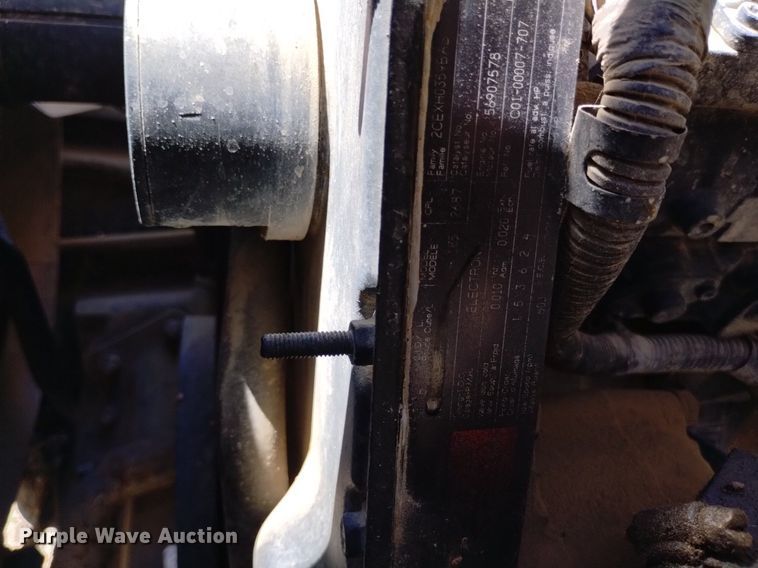 image for item DQ6124 2003 Freightliner  FS65 school bus