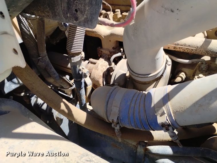 image for item DQ6124 2003 Freightliner  FS65 school bus