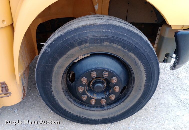 image for item DQ7122 2014 IC CE S school bus