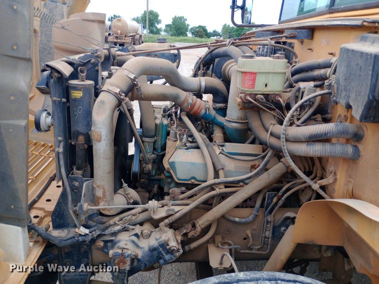 image for item DQ7123 1997 International 3800 school bus