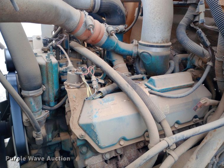 image for item DQ7123 1997 International 3800 school bus