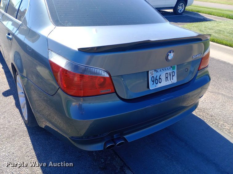 image for item DQ7147 2004 BMW 545i 