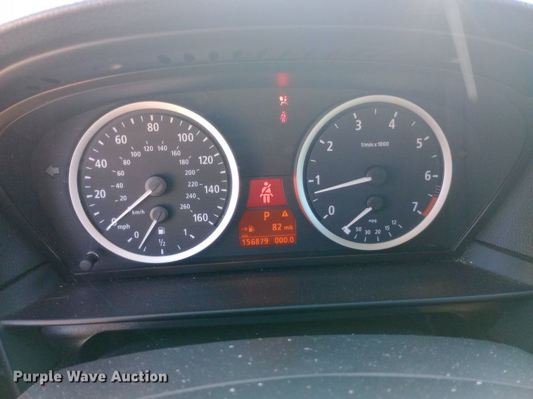 image for item DQ7147 2004 BMW 545i 