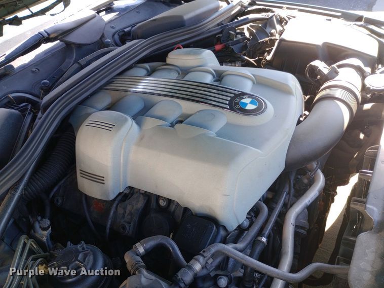 image for item DQ7147 2004 BMW 545i 