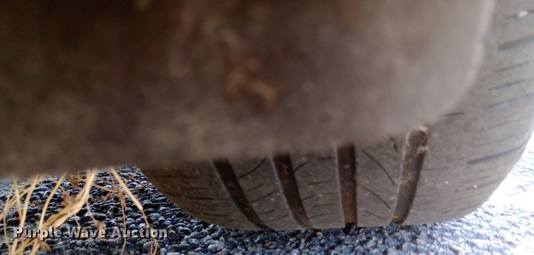 image for item DQ7147 2004 BMW 545i 