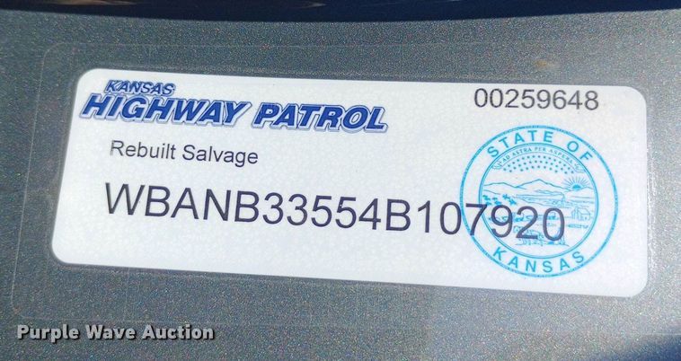 image for item DQ7147 2004 BMW 545i 