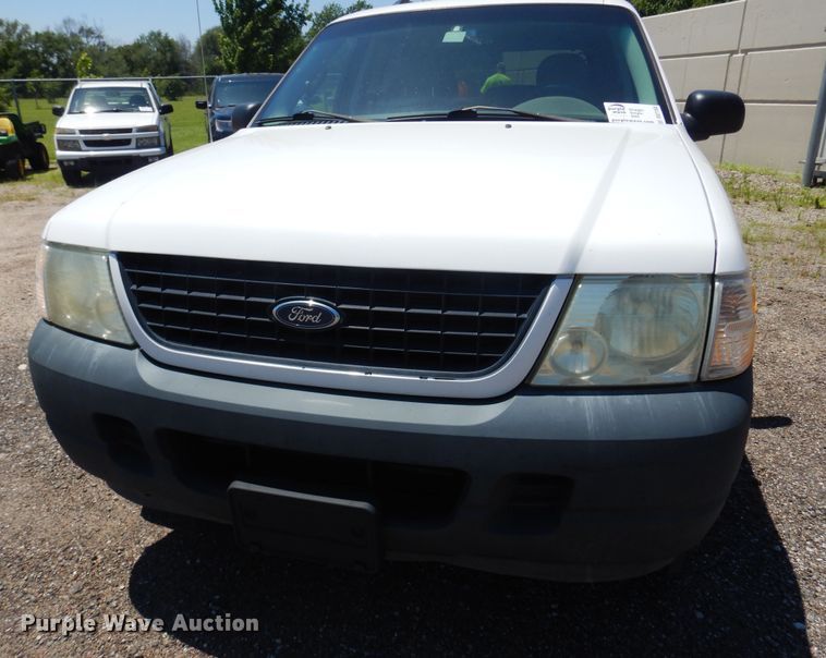 image for item DQ7153 2005 Ford  Explorer SUV