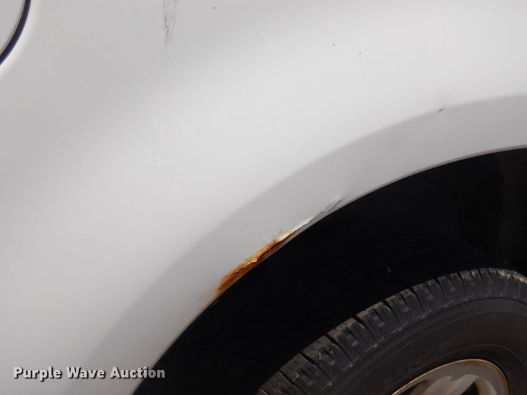 image for item DQ7153 2005 Ford  Explorer SUV