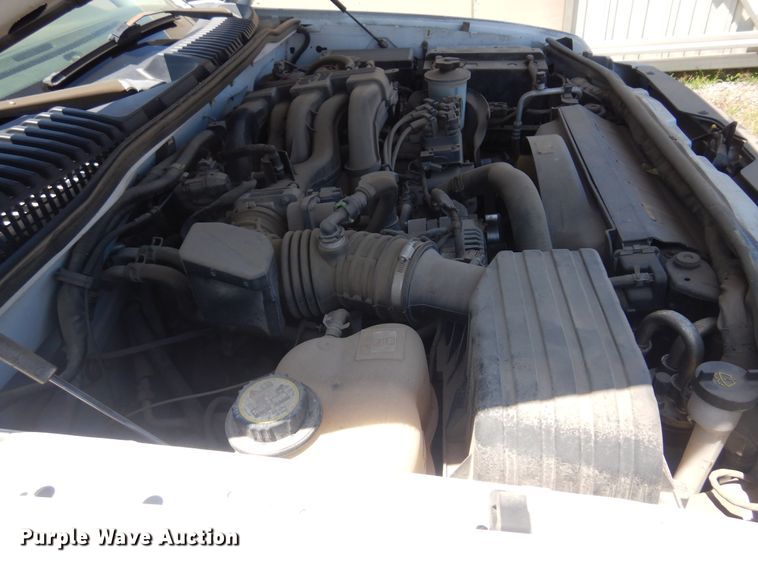 image for item DQ7153 2005 Ford  Explorer SUV
