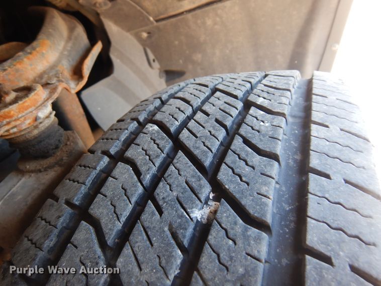 image for item DQ7153 2005 Ford  Explorer SUV