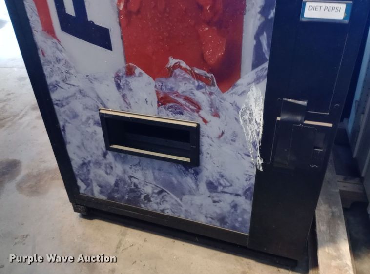 image for item DQ7157 Vendo vending machine