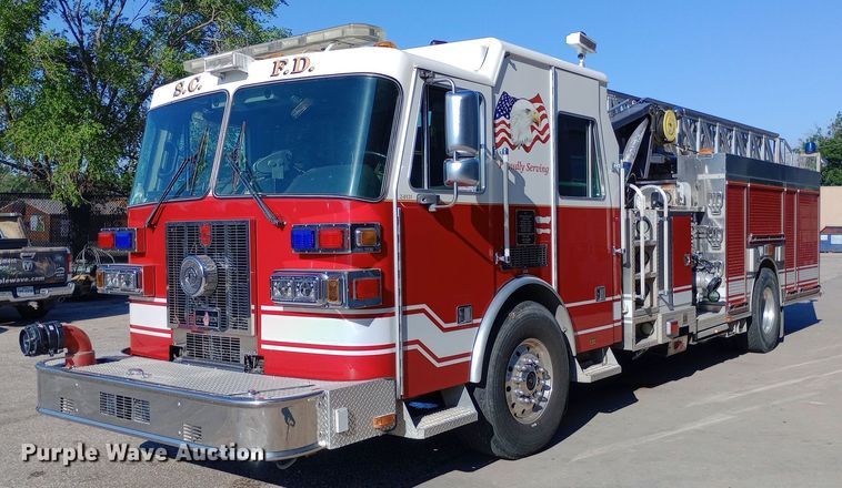 image for item DQ7158 2007 Sutphen 75' Ladder Quint fire truck