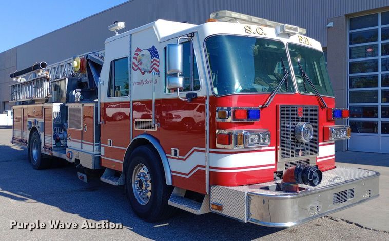 image for item DQ7158 2007 Sutphen 75' Ladder Quint fire truck