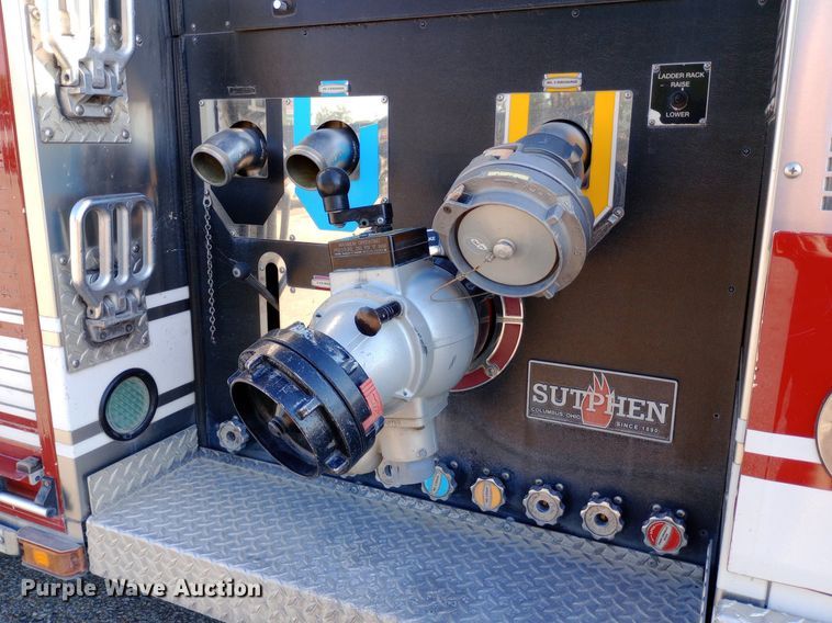 image for item DQ7158 2007 Sutphen 75' Ladder Quint fire truck