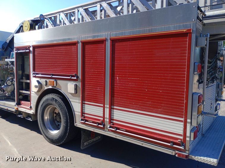 image for item DQ7158 2007 Sutphen 75' Ladder Quint fire truck
