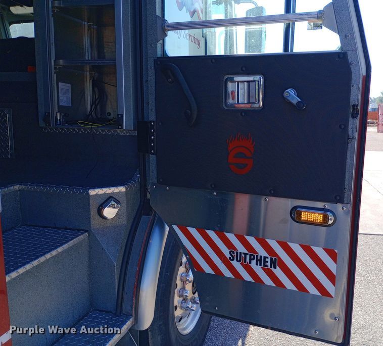 image for item DQ7158 2007 Sutphen 75' Ladder Quint fire truck