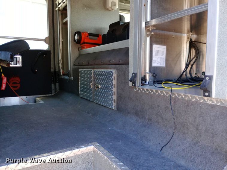 image for item DQ7158 2007 Sutphen 75' Ladder Quint fire truck