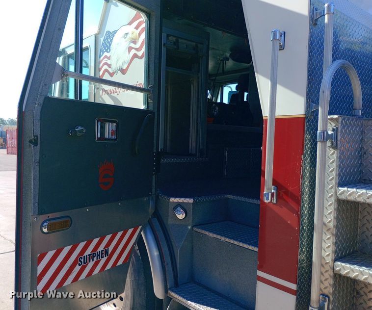 image for item DQ7158 2007 Sutphen 75' Ladder Quint fire truck
