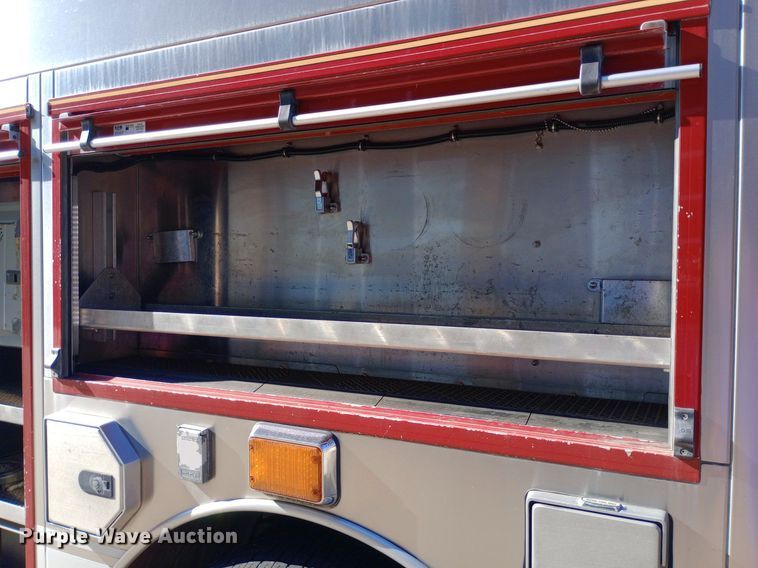 image for item DQ7158 2007 Sutphen 75' Ladder Quint fire truck