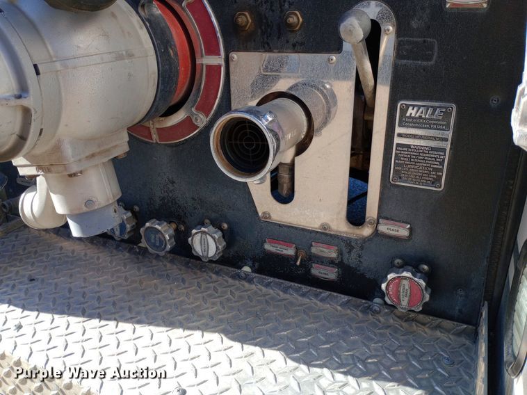 image for item DQ7158 2007 Sutphen 75' Ladder Quint fire truck