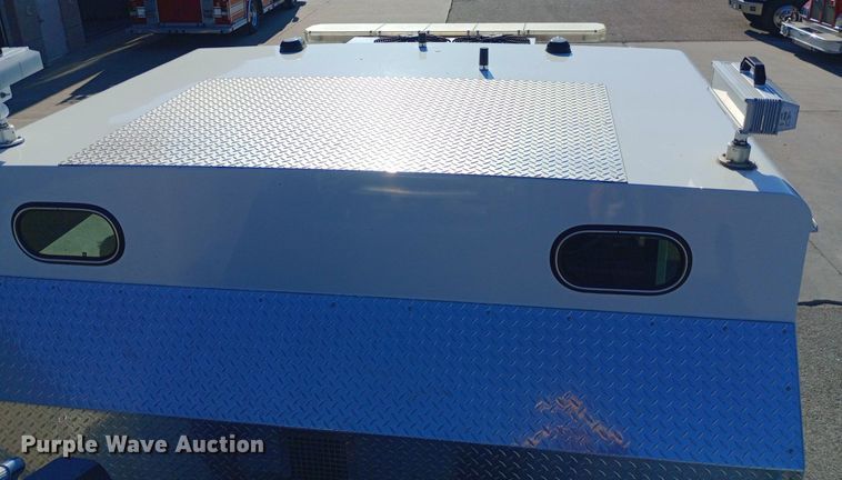 image for item DQ7158 2007 Sutphen 75' Ladder Quint fire truck