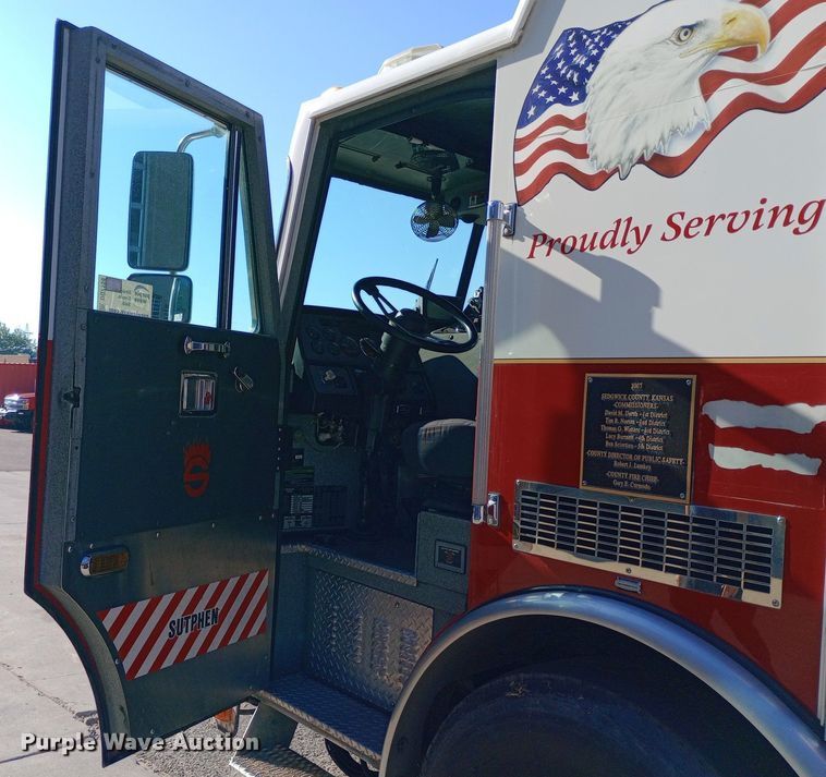 image for item DQ7158 2007 Sutphen 75' Ladder Quint fire truck