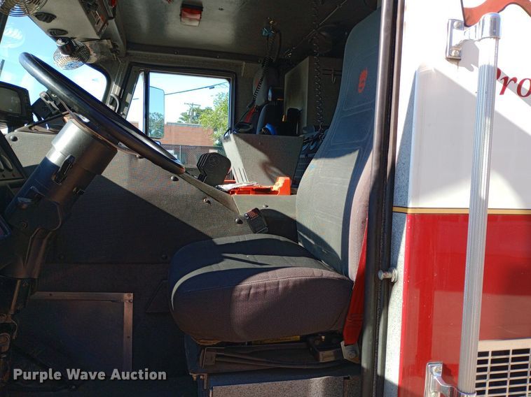 image for item DQ7158 2007 Sutphen 75' Ladder Quint fire truck