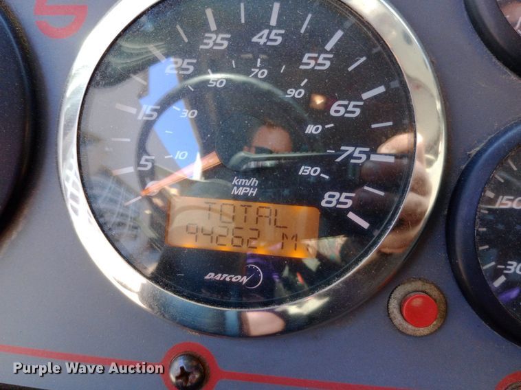 image for item DQ7158 2007 Sutphen 75' Ladder Quint fire truck