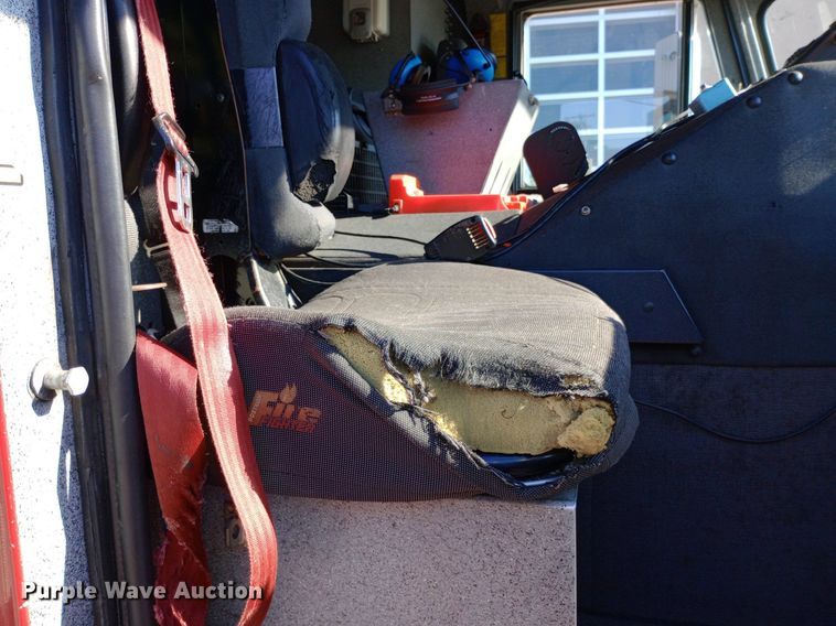 image for item DQ7158 2007 Sutphen 75' Ladder Quint fire truck