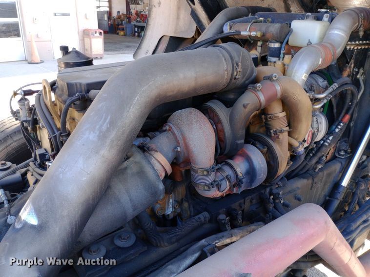 image for item DQ7158 2007 Sutphen 75' Ladder Quint fire truck