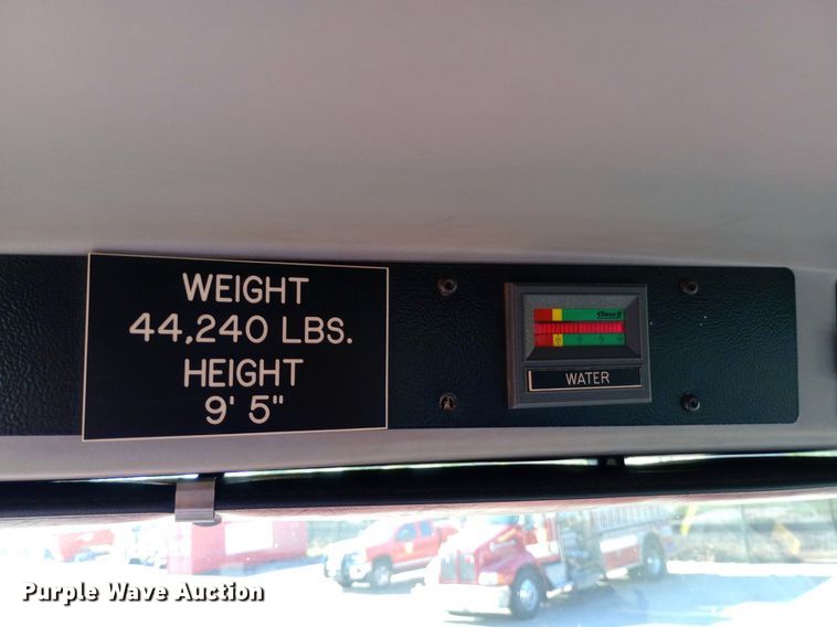 image for item DQ7159 2000 Freightliner  FL80 fire truck