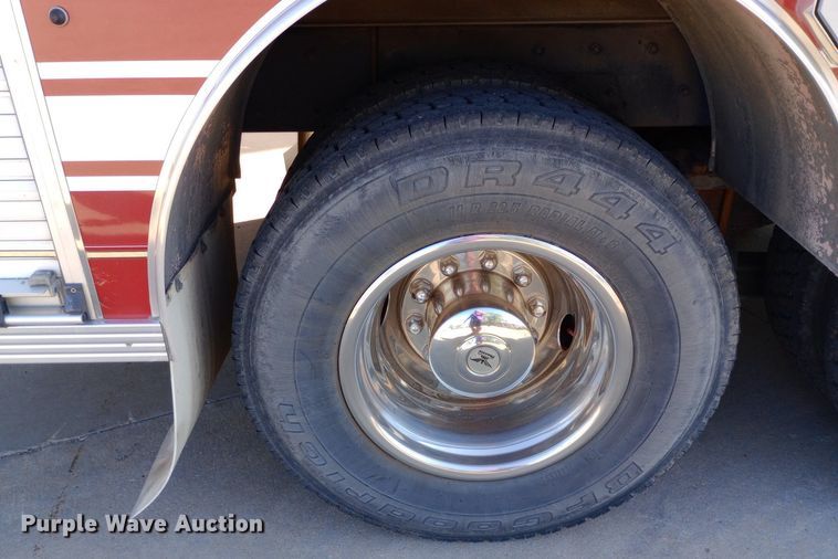 image for item DQ7159 2000 Freightliner  FL80 fire truck