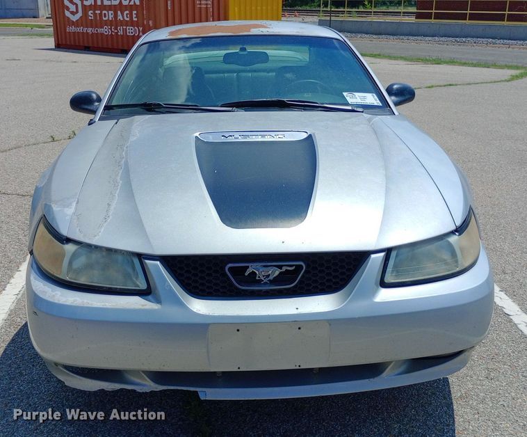 image for item DQ7168 2000 Ford Mustang GT 