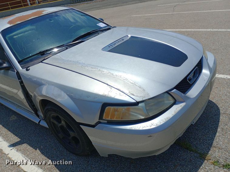 image for item DQ7168 2000 Ford Mustang GT 